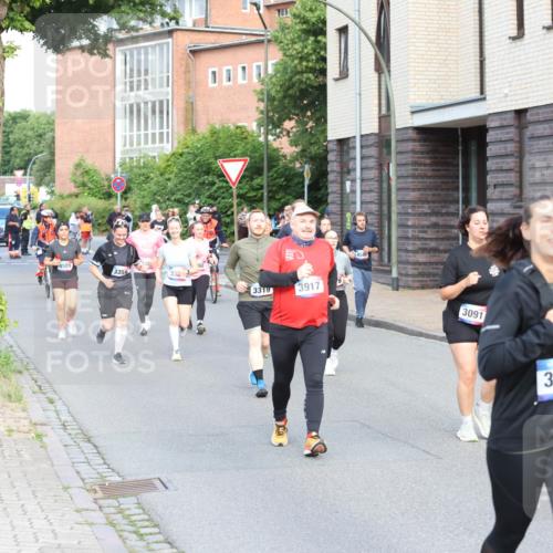 12.06.2026 - Holstenköstenlauf Andreas Tolksdorf http://msf.ph/oto/9746304 12.06.2026 19:13:55 Laufen 4589, 3359, 3319, 3917, 4545, 3091, 3697 meine-sportfotos.de