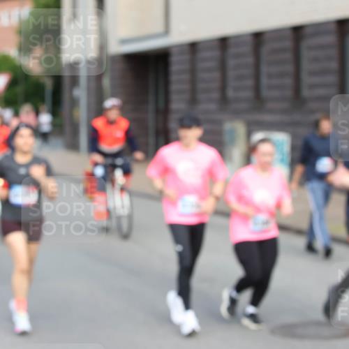 12.06.2026 - Holstenköstenlauf Andreas Tolksdorf http://msf.ph/oto/9746316 12.06.2026 19:14:01 Laufen  meine-sportfotos.de