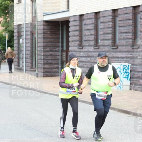 12.06.2026 - Holstenköstenlauf Andreas Tolksdorf http://msf.ph/oto/9746368 12.06.2026 19:15:42 Laufen 10, 06 meine-sportfotos.de