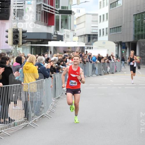 12.06.2026 - Holstenköstenlauf Andreas Tolksdorf http://msf.ph/oto/9746397 12.06.2026 19:38:22 Laufen  meine-sportfotos.de