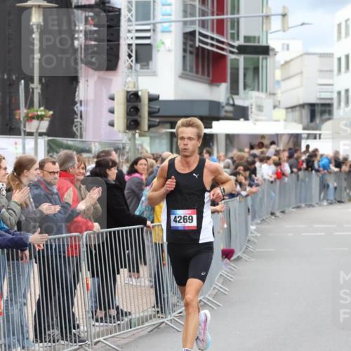 12.06.2026 - Holstenköstenlauf Andreas Tolksdorf http://msf.ph/oto/9746401 12.06.2026 19:38:28 Laufen 4269 meine-sportfotos.de