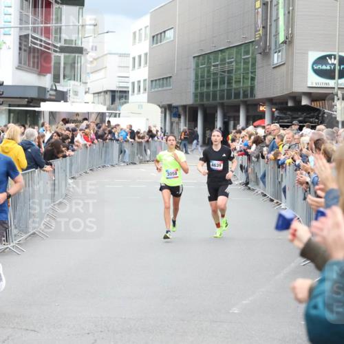 12.06.2026 - Holstenköstenlauf Andreas Tolksdorf http://msf.ph/oto/9746415 12.06.2026 19:39:13 Laufen 4816, 3058, 4639 meine-sportfotos.de