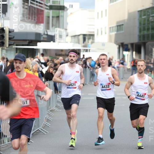 12.06.2026 - Holstenköstenlauf Andreas Tolksdorf http://msf.ph/oto/9746508 12.06.2026 19:42:26 Laufen 3211, 61, 421, 4432, 4441 meine-sportfotos.de