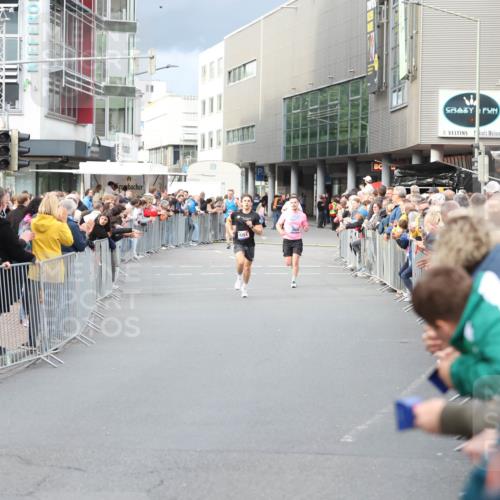 12.06.2026 - Holstenköstenlauf Andreas Tolksdorf http://msf.ph/oto/9746538 12.06.2026 19:43:24 Laufen 4251 meine-sportfotos.de