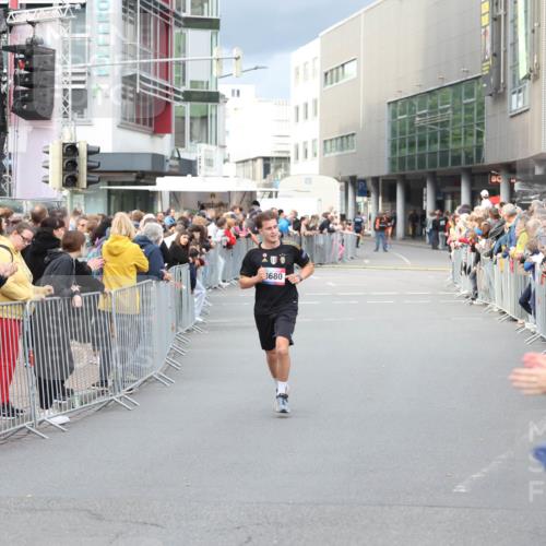 12.06.2026 - Holstenköstenlauf Andreas Tolksdorf http://msf.ph/oto/9746556 12.06.2026 19:43:39 Laufen 3680 meine-sportfotos.de
