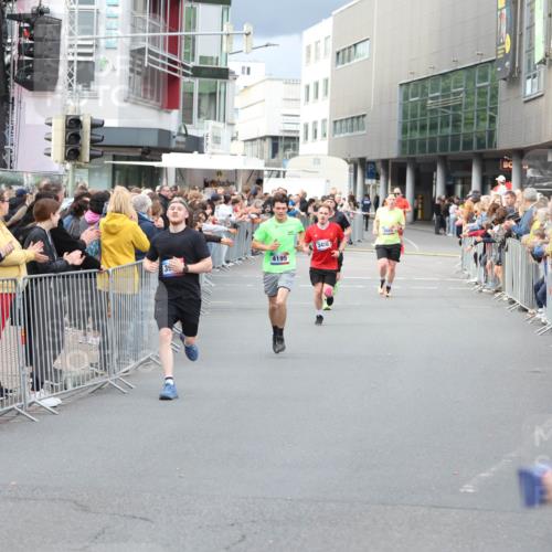 12.06.2026 - Holstenköstenlauf Andreas Tolksdorf http://msf.ph/oto/9746584 12.06.2026 19:44:16 Laufen 4195, 3420 meine-sportfotos.de