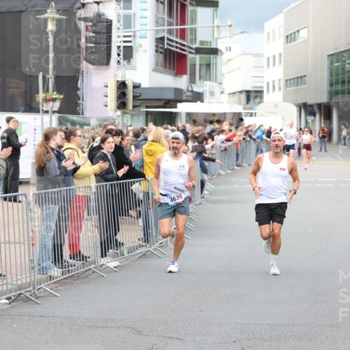 12.06.2026 - Holstenköstenlauf Andreas Tolksdorf http://msf.ph/oto/9746627 12.06.2026 19:45:13 Laufen 3639 meine-sportfotos.de