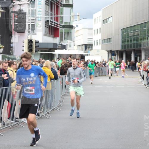 12.06.2026 - Holstenköstenlauf Andreas Tolksdorf http://msf.ph/oto/9746663 12.06.2026 19:46:17 Laufen 202, 4896 meine-sportfotos.de