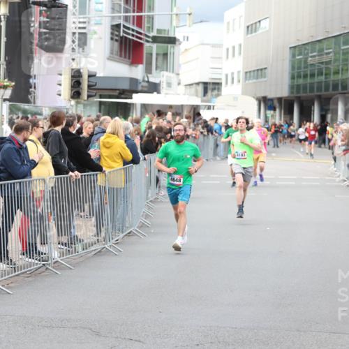 12.06.2026 - Holstenköstenlauf Andreas Tolksdorf http://msf.ph/oto/9746665 12.06.2026 19:46:23 Laufen 4648, 4193 meine-sportfotos.de
