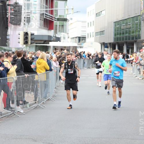12.06.2026 - Holstenköstenlauf Andreas Tolksdorf http://msf.ph/oto/9746696 12.06.2026 19:46:47 Laufen 09981, 3209, 3617 meine-sportfotos.de