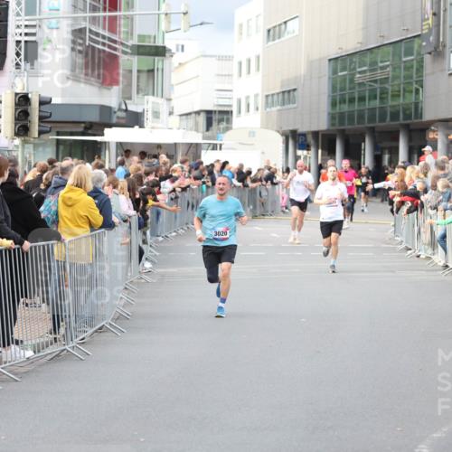 12.06.2026 - Holstenköstenlauf Andreas Tolksdorf http://msf.ph/oto/9746706 12.06.2026 19:46:59 Laufen 3020, 520 meine-sportfotos.de