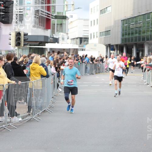 12.06.2026 - Holstenköstenlauf Andreas Tolksdorf http://msf.ph/oto/9746709 12.06.2026 19:46:59 Laufen 3020, 4620 meine-sportfotos.de