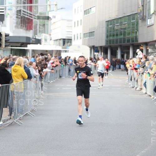 12.06.2026 - Holstenköstenlauf Andreas Tolksdorf http://msf.ph/oto/9746727 12.06.2026 19:47:13 Laufen 42 meine-sportfotos.de