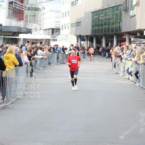 12.06.2026 - Holstenköstenlauf Andreas Tolksdorf http://msf.ph/oto/9746734 12.06.2026 19:47:20 Laufen 4700 meine-sportfotos.de