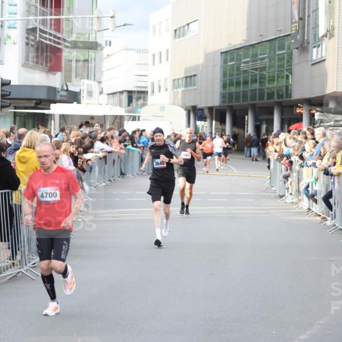 12.06.2026 - Holstenköstenlauf Andreas Tolksdorf http://msf.ph/oto/9746737 12.06.2026 19:47:23 Laufen 4700, 3645, 4804 meine-sportfotos.de