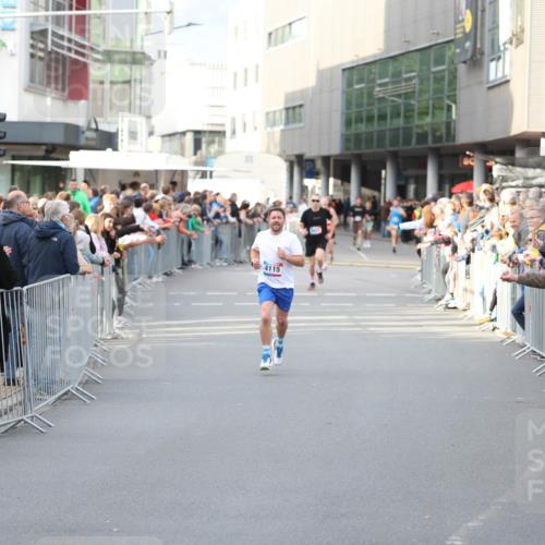 12.06.2026 - Holstenköstenlauf Andreas Tolksdorf http://msf.ph/oto/9746795 12.06.2026 19:48:16 Laufen 4115, 3490 meine-sportfotos.de