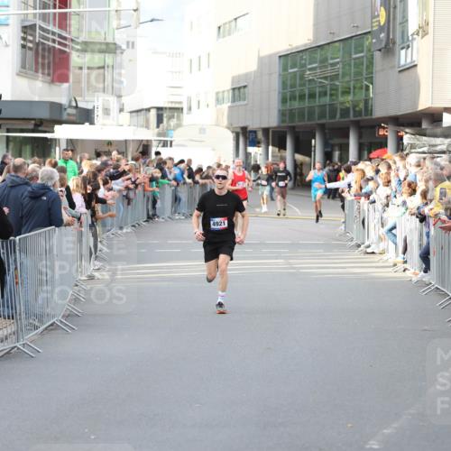 12.06.2026 - Holstenköstenlauf Andreas Tolksdorf http://msf.ph/oto/9746801 12.06.2026 19:48:20 Laufen 4921 meine-sportfotos.de
