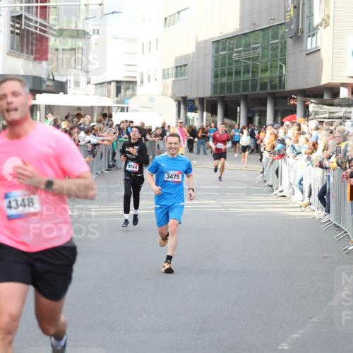 12.06.2026 - Holstenköstenlauf Andreas Tolksdorf http://msf.ph/oto/9746850 12.06.2026 19:49:03 Laufen 4348, 4744, 3475 meine-sportfotos.de