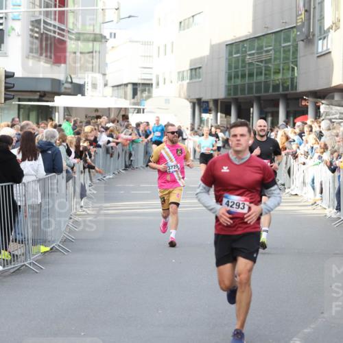 12.06.2026 - Holstenköstenlauf Andreas Tolksdorf http://msf.ph/oto/9746862 12.06.2026 19:49:12 Laufen 3725, 4293 meine-sportfotos.de