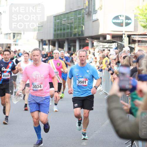12.06.2026 - Holstenköstenlauf Andreas Tolksdorf http://msf.ph/oto/9746917 12.06.2026 19:49:46 Laufen 4504, 2030, 3034, 08, 3501, 2024 meine-sportfotos.de