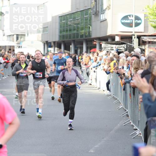 12.06.2026 - Holstenköstenlauf Andreas Tolksdorf http://msf.ph/oto/9746949 12.06.2026 19:50:21 Laufen 567, 4354, 3658, 3436 meine-sportfotos.de