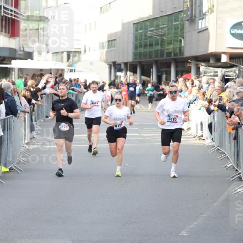 12.06.2026 - Holstenköstenlauf Andreas Tolksdorf http://msf.ph/oto/9746984 12.06.2026 19:50:51 Laufen 274, 4661, 4185, 4181 meine-sportfotos.de