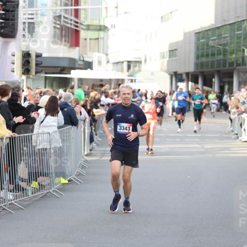 12.06.2026 - Holstenköstenlauf Andreas Tolksdorf http://msf.ph/oto/9746995 12.06.2026 19:50:59 Laufen 3343 meine-sportfotos.de