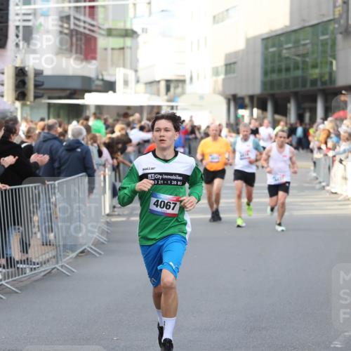 12.06.2026 - Holstenköstenlauf Andreas Tolksdorf http://msf.ph/oto/9747039 12.06.2026 19:51:29 Laufen 43, 21, 1, 20, 85, 4067 meine-sportfotos.de