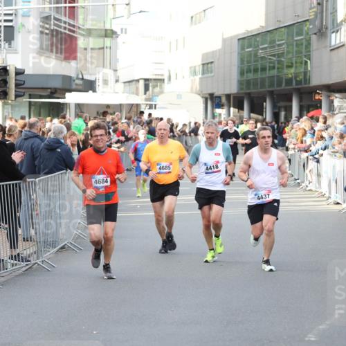 12.06.2026 - Holstenköstenlauf Andreas Tolksdorf http://msf.ph/oto/9747044 12.06.2026 19:51:31 Laufen 4684, 4685, 4418, 4437 meine-sportfotos.de