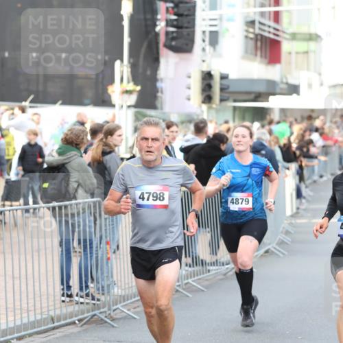 12.06.2026 - Holstenköstenlauf Andreas Tolksdorf http://msf.ph/oto/9747067 12.06.2026 19:51:42 Laufen 4798, 4879, 4266 meine-sportfotos.de