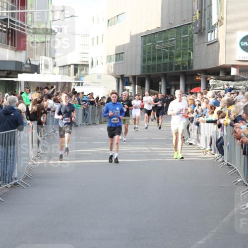 12.06.2026 - Holstenköstenlauf Andreas Tolksdorf http://msf.ph/oto/9747111 12.06.2026 19:52:25 Laufen 3429, 4895, 22 meine-sportfotos.de