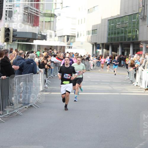 12.06.2026 - Holstenköstenlauf Andreas Tolksdorf http://msf.ph/oto/9747145 12.06.2026 19:52:54 Laufen 3236, 49 meine-sportfotos.de