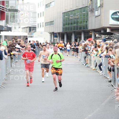 12.06.2026 - Holstenköstenlauf Andreas Tolksdorf http://msf.ph/oto/9747309 12.06.2026 19:55:18 Laufen 318, 4812 meine-sportfotos.de