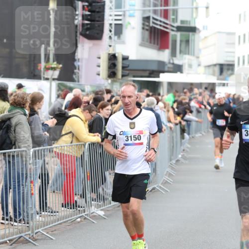 12.06.2026 - Holstenköstenlauf Andreas Tolksdorf http://msf.ph/oto/9747329 12.06.2026 19:55:31 Laufen 3150, 3174, 3816, 44 meine-sportfotos.de