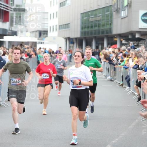 12.06.2026 - Holstenköstenlauf Andreas Tolksdorf http://msf.ph/oto/9747395 12.06.2026 19:56:36 Laufen 3519, 3460, 4400 meine-sportfotos.de