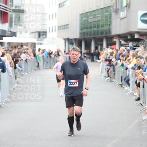 12.06.2026 - Holstenköstenlauf Andreas Tolksdorf http://msf.ph/oto/9747404 12.06.2026 19:56:46 Laufen 4224, 3227 meine-sportfotos.de