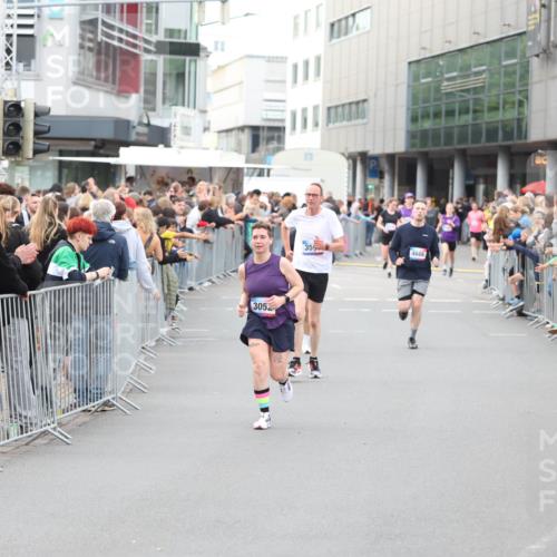 12.06.2026 - Holstenköstenlauf Andreas Tolksdorf http://msf.ph/oto/9747414 12.06.2026 19:57:00 Laufen 305, 355, 4606 meine-sportfotos.de