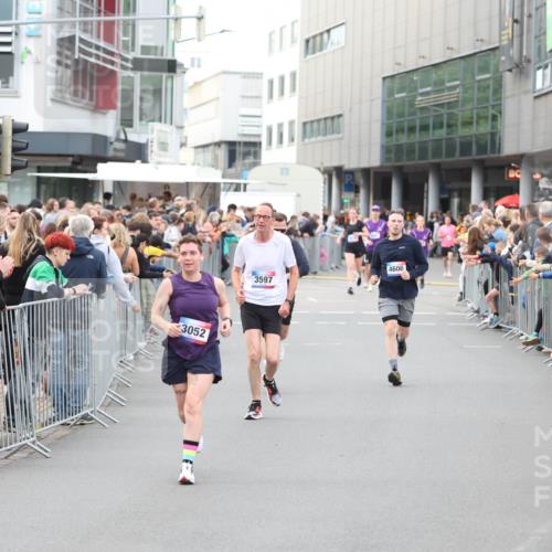 12.06.2026 - Holstenköstenlauf Andreas Tolksdorf http://msf.ph/oto/9747415 12.06.2026 19:57:01 Laufen 3052, 3597, 4606 meine-sportfotos.de
