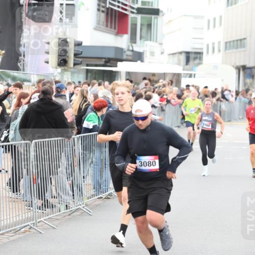 12.06.2026 - Holstenköstenlauf Andreas Tolksdorf http://msf.ph/oto/9747445 12.06.2026 19:57:27 Laufen 3080, 3160 meine-sportfotos.de
