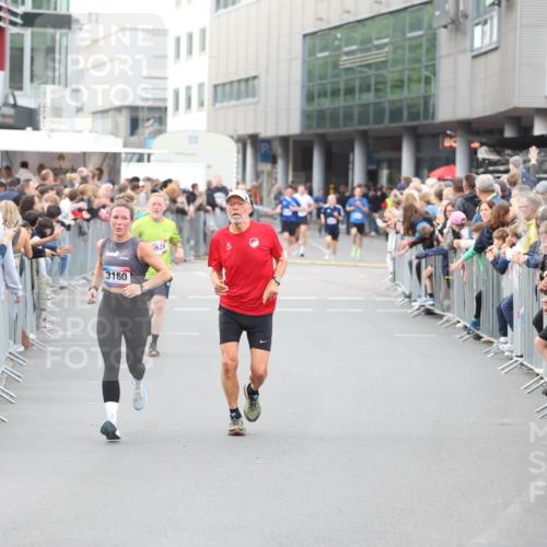 12.06.2026 - Holstenköstenlauf Andreas Tolksdorf http://msf.ph/oto/9747449 12.06.2026 19:57:29 Laufen 3160, 528 meine-sportfotos.de