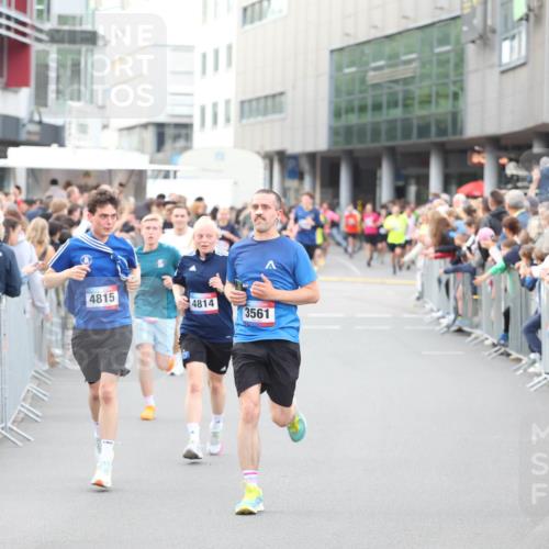 12.06.2026 - Holstenköstenlauf Andreas Tolksdorf http://msf.ph/oto/9747462 12.06.2026 19:57:43 Laufen 4815, 4814, 3561 meine-sportfotos.de