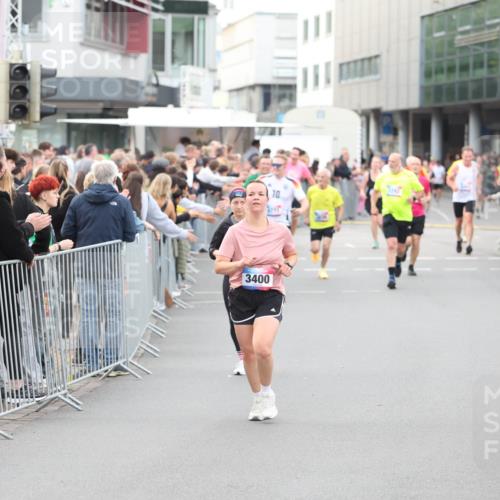 12.06.2026 - Holstenköstenlauf Andreas Tolksdorf http://msf.ph/oto/9747474 12.06.2026 19:57:55 Laufen 3400, 10 meine-sportfotos.de
