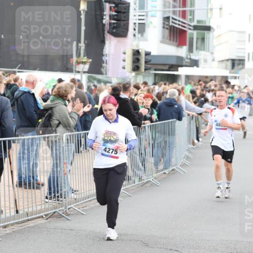 12.06.2026 - Holstenköstenlauf Andreas Tolksdorf http://msf.ph/oto/9747521 12.06.2026 19:58:41 Laufen 4275, 485, 4855 meine-sportfotos.de
