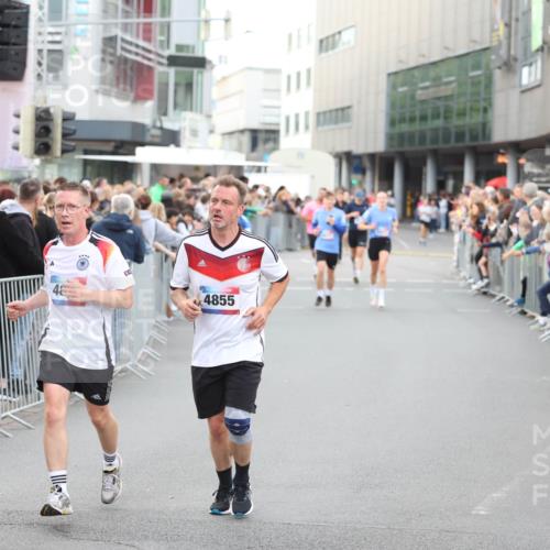 12.06.2026 - Holstenköstenlauf Andreas Tolksdorf http://msf.ph/oto/9747525 12.06.2026 19:58:43 Laufen 4855 meine-sportfotos.de