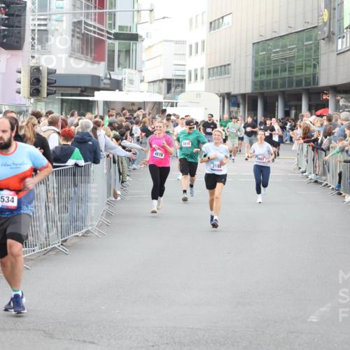 12.06.2026 - Holstenköstenlauf Andreas Tolksdorf http://msf.ph/oto/9747549 12.06.2026 19:58:59 Laufen 3534, 13, 4578, 3078, 3180, 3902 meine-sportfotos.de