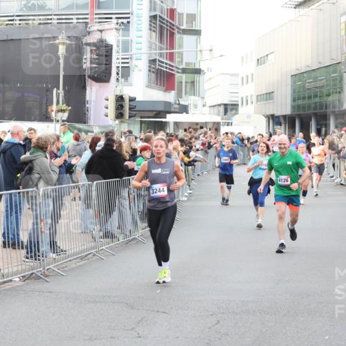 12.06.2026 - Holstenköstenlauf Andreas Tolksdorf http://msf.ph/oto/9747569 12.06.2026 19:59:28 Laufen 3165, 3244, 4126 meine-sportfotos.de