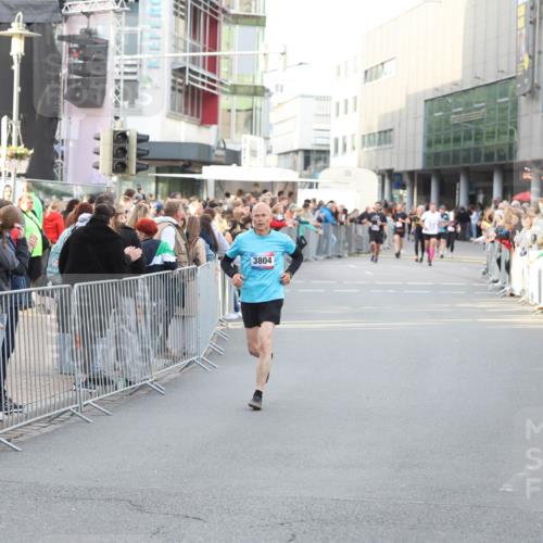 12.06.2026 - Holstenköstenlauf Andreas Tolksdorf http://msf.ph/oto/9747592 12.06.2026 19:59:48 Laufen 3804 meine-sportfotos.de