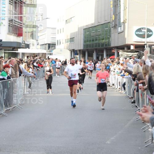 12.06.2026 - Holstenköstenlauf Andreas Tolksdorf http://msf.ph/oto/9747610 12.06.2026 20:00:10 Laufen 4180, 3029 meine-sportfotos.de