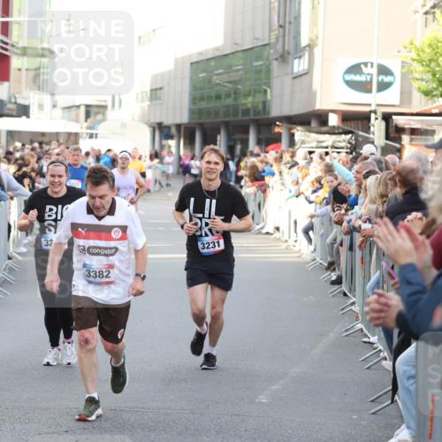 12.06.2026 - Holstenköstenlauf Andreas Tolksdorf http://msf.ph/oto/9747627 12.06.2026 20:00:23 Laufen 37, 3382, 3231 meine-sportfotos.de