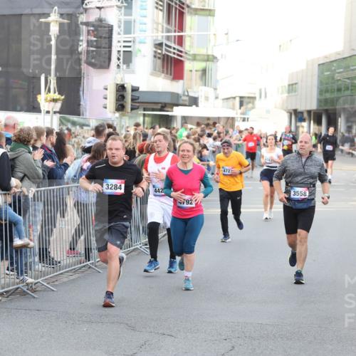 12.06.2026 - Holstenköstenlauf Andreas Tolksdorf http://msf.ph/oto/9747693 12.06.2026 20:01:36 Laufen 14, 1, 3284, 442, 792, 472, 4743, 3558 meine-sportfotos.de